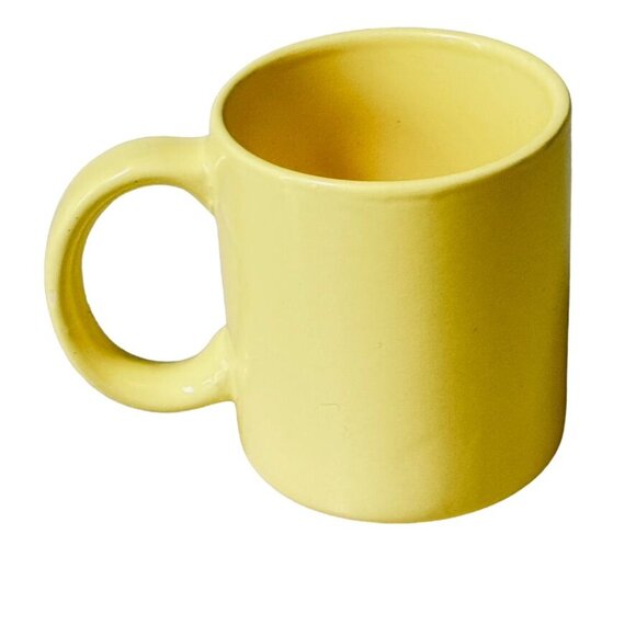 Yellow Mount Clemens Pottery Bunny Face Mug - Picture 3 of 6